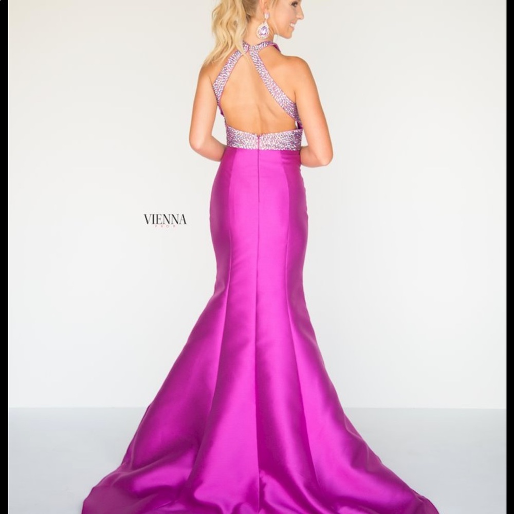 Vienna Prom Dress 8281